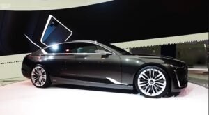 enjoy your ride with Luxury and Comfort Lincoln Continental